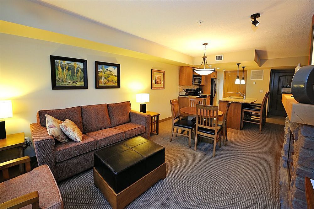 Copperstone Resort By Clique Canmore Zewnętrze zdjęcie