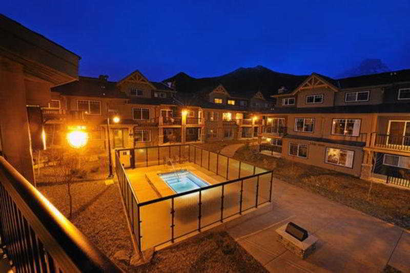 Copperstone Resort By Clique Canmore Zewnętrze zdjęcie