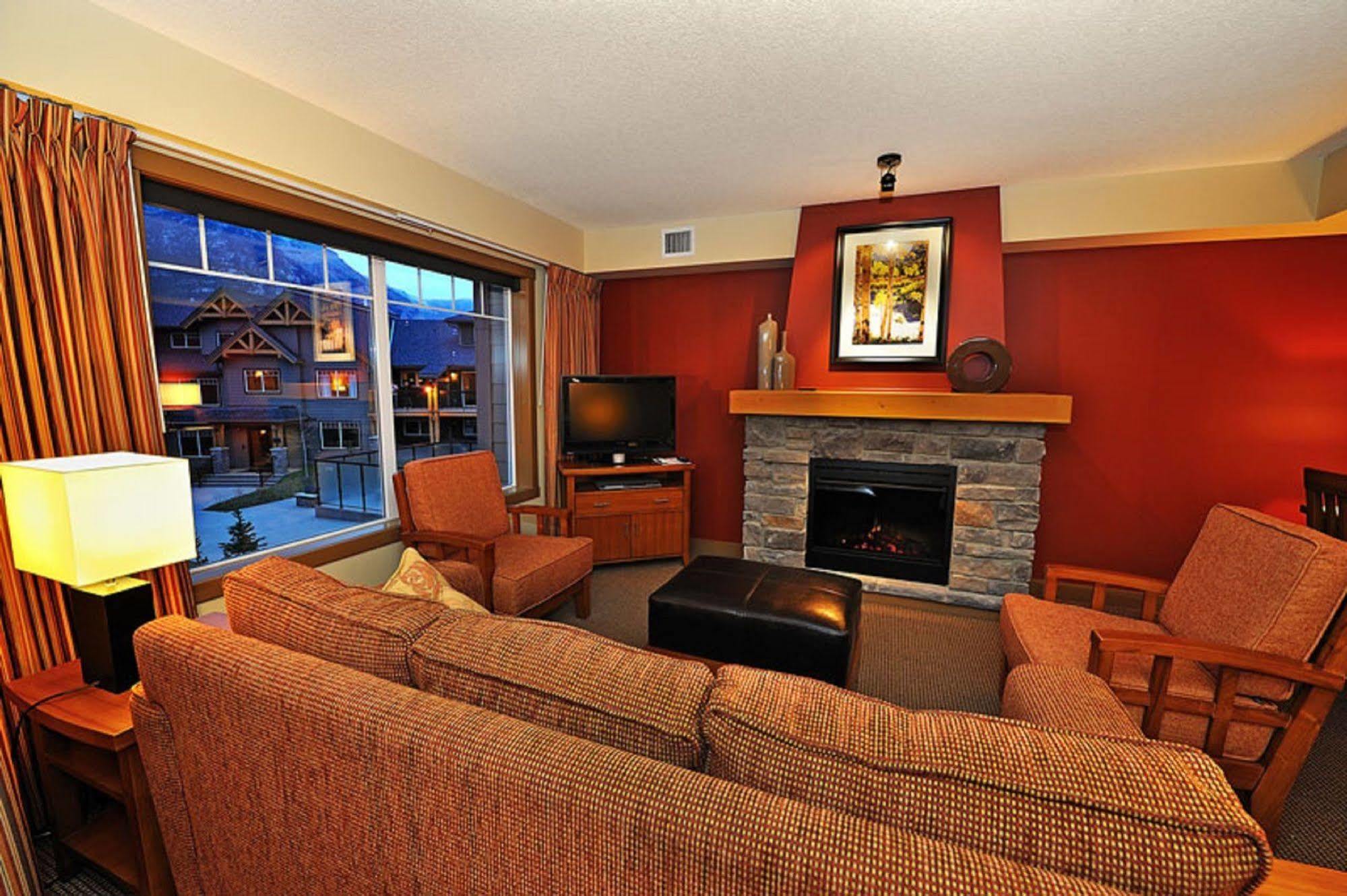 Copperstone Resort By Clique Canmore Zewnętrze zdjęcie